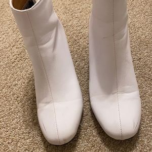 white booties size European 41